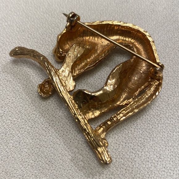 Vintage Gold And Enamel Jaguar Brooch Or Pin - Picture 10 of 12